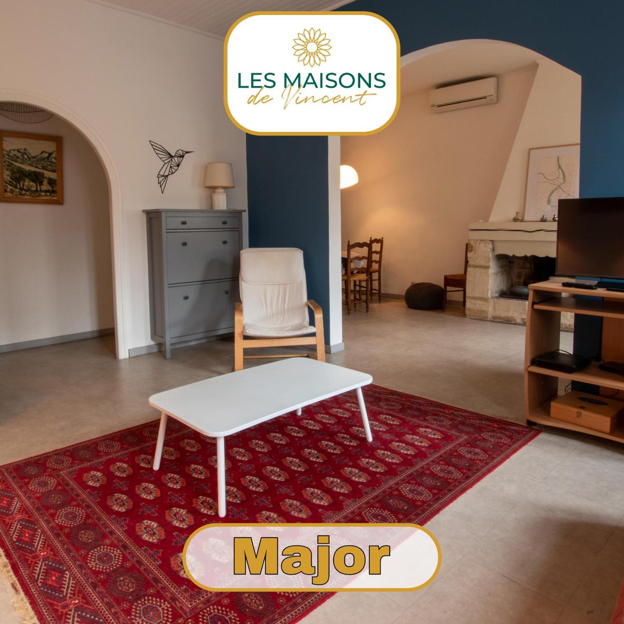 Appart 120 m2 entre gare, arènes, tour Luma clim Arles Esterno foto